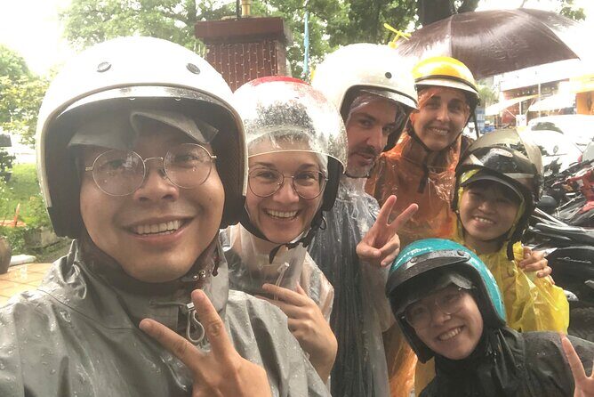 Authentic Hue Motorbike Tour by Locals - Hue War Museum: weapons, planes, and tanks after the Vietnam War