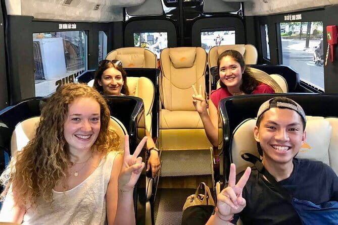 Da Nang - Hue: Daily Limousine Bus - A Simple Hue to Da Nang Transfer in a Limousine-Style Bus