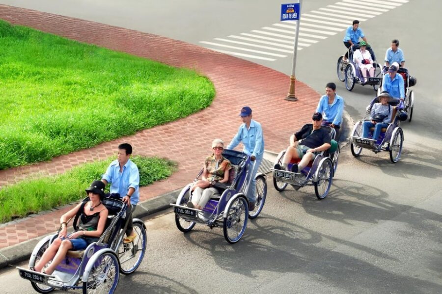From Hue: Hue Evening Foodie Cyclo Tour. - How Hue’s night food route stays relaxed (and still feels special)