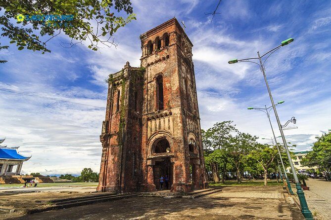 Full Day Discover Paradise Cave From Hue - La Vang Church: a calm 30-minute pause on the way out of Hue