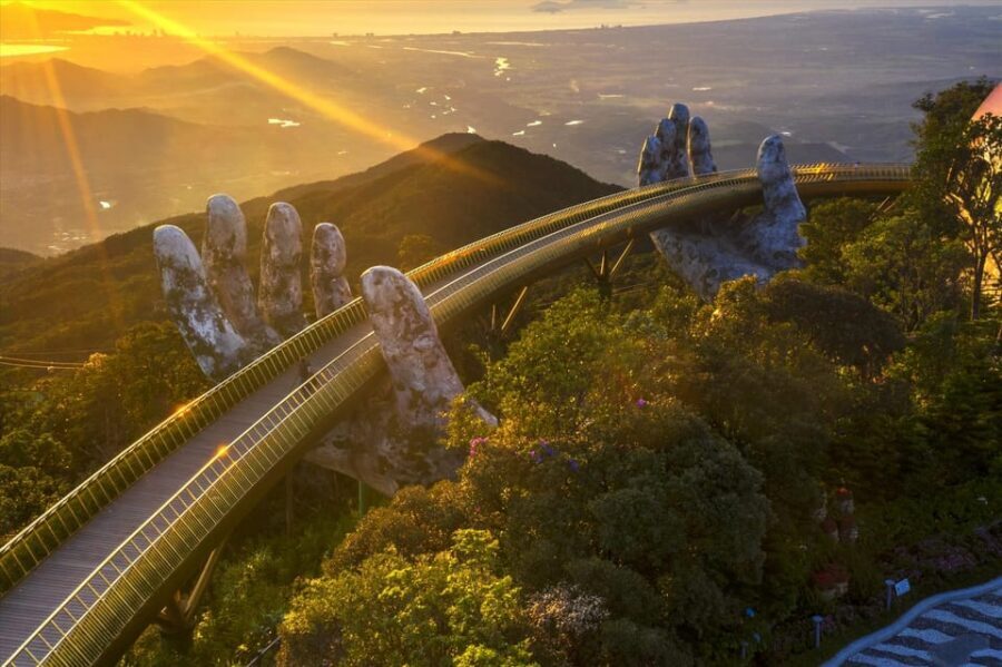Hoi An/Da Nang : Golden Bridge , Marble Mt & Lady Buddha - Marble Mountains Caves: Rocky Peaks, Dragons, and Hell Cave