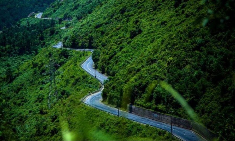 Hoi An To Hue via Hai Van Pass by Easy Rider( or vice versa) - Pickup, Timing, and How the Driver Handles Your Day