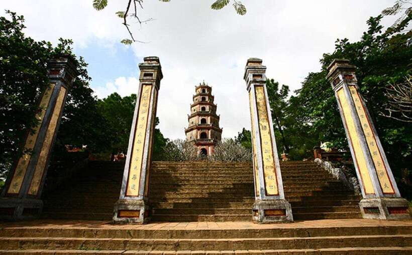 Hue Boat Tour On Perfume River with Royal Tombs - Thuy Xuan Incense Village: Hands-On Making, Not Just Looking