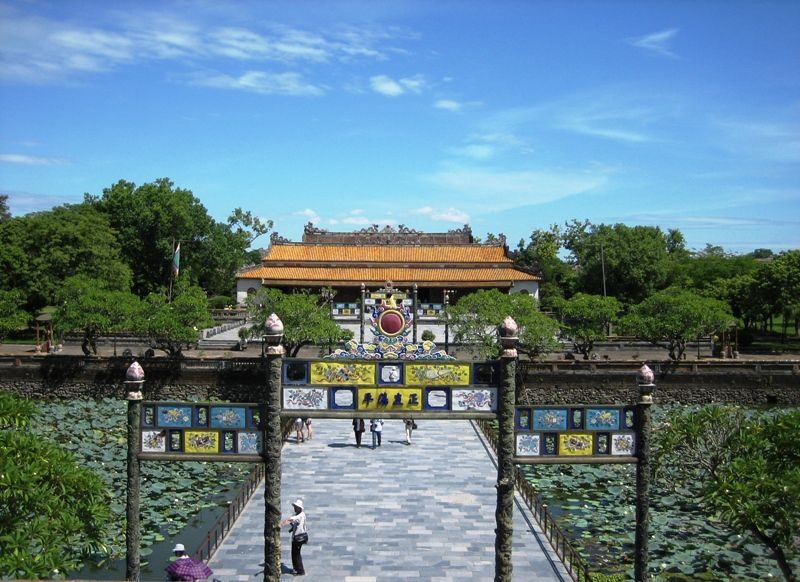 Hue City Full-Day Tour - Thuy Xuan craft stop: incense village in a short window