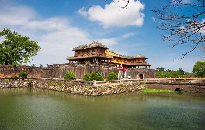 Hue City Private Tour: Ancient Tombs and Incense Making Village - Key things I’d plan around