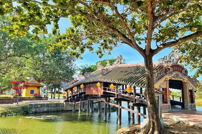 Hue City Tour by Private Car & English-Speaking Driver - Thuy Xuan Incense Village + Thien Mu Pagoda: craft and belief