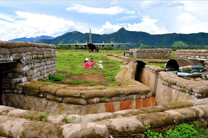 Hue DMZ Half or Full Day Transfer Trip from Hue or Phong Nha - Khe Sanh Combat Base Museum: From Strategy to Relics