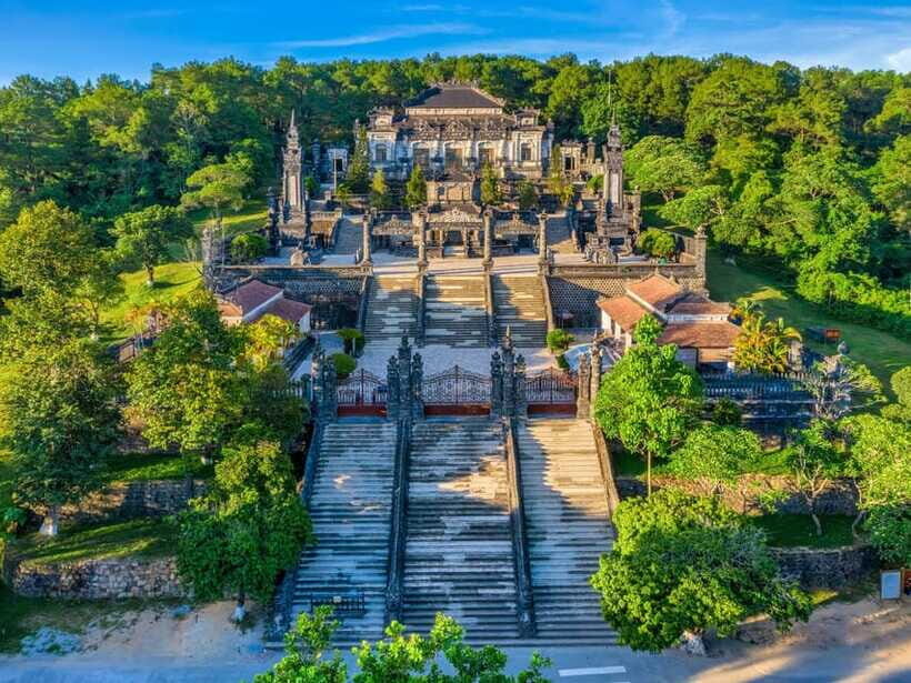 Hue: Explore the Royal City Customize with Dragon Boat - Thuy Xuan incense village: a 700-year craft still in motion