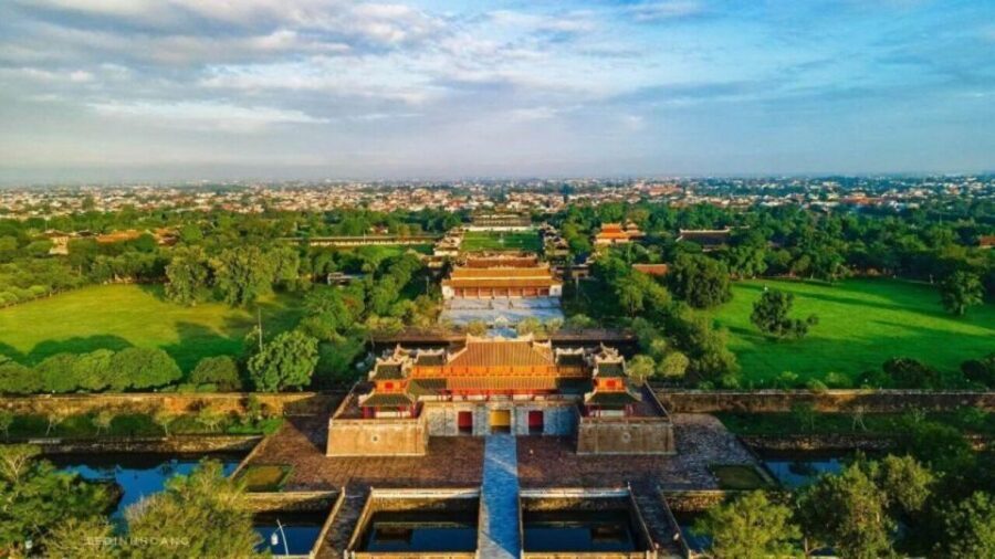 Hue Imperial City Sightseeing Full-Day Trip From Hue - Thien Mu Pagoda: Hue’s Oldest Pagoda and a Smart Photo Stop