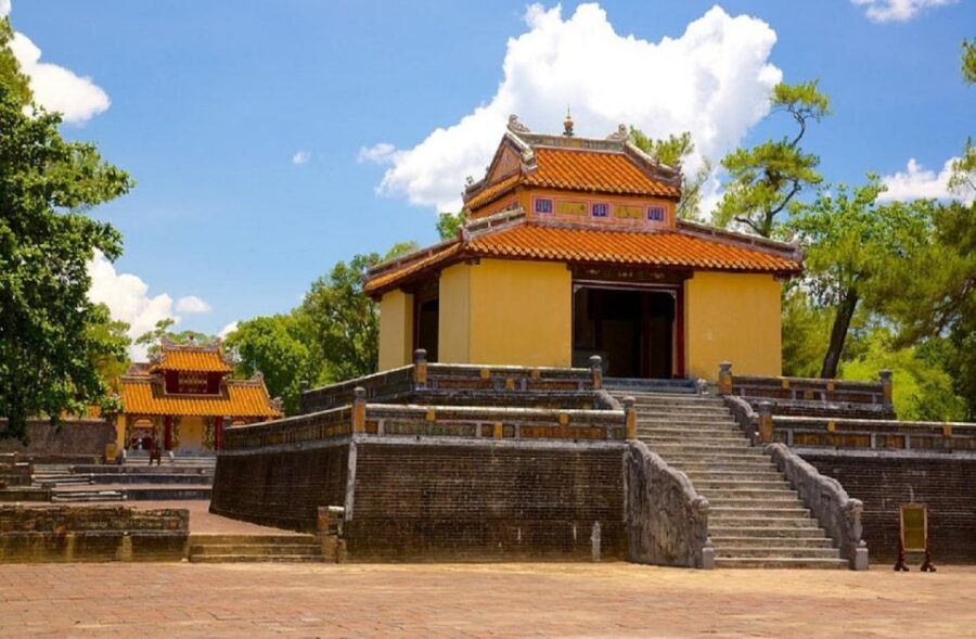 Hue: Private Dragon Boat, Pagoda, and Royal Tomb Tour - Price and tickets: what $13 is really covering
