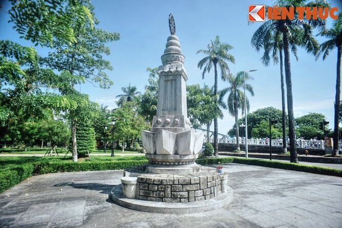 Hue Revolution Walking Tour Hue City during French & American War - Abandoned bunkers, citadel walls, and what Vietnamese perspectives add