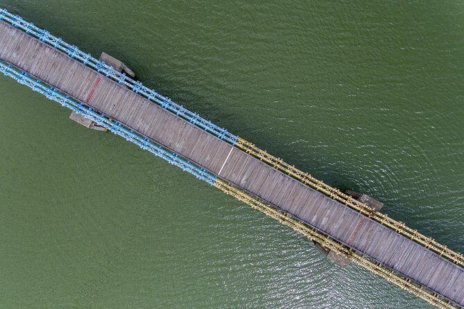 Hue To Phong Nha By Private Car & Minivan - Hien Luong Bridge and Ben Hai River (DMZ): The Stops That Give Meaning