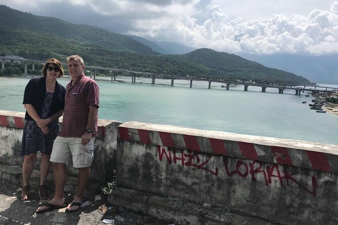Private Car from Hue To Hoi an with English Speaking Driver - Comfort details that matter when it’s 6–8 hours