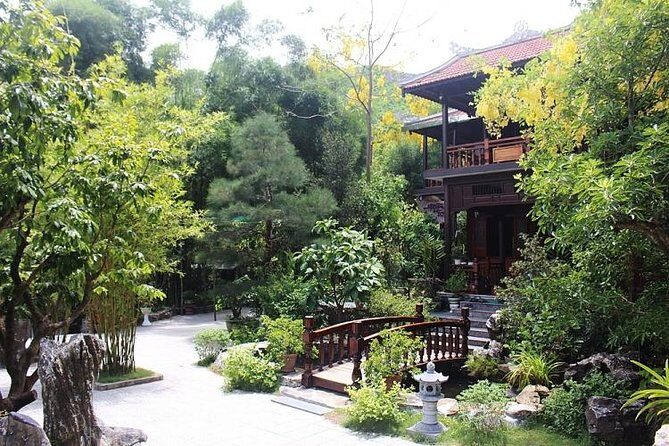 Vietnam Buddhist Tours: Buddhism In Hue, Philosophy Of Life - Private guide Q&A: getting meaning, not just facts